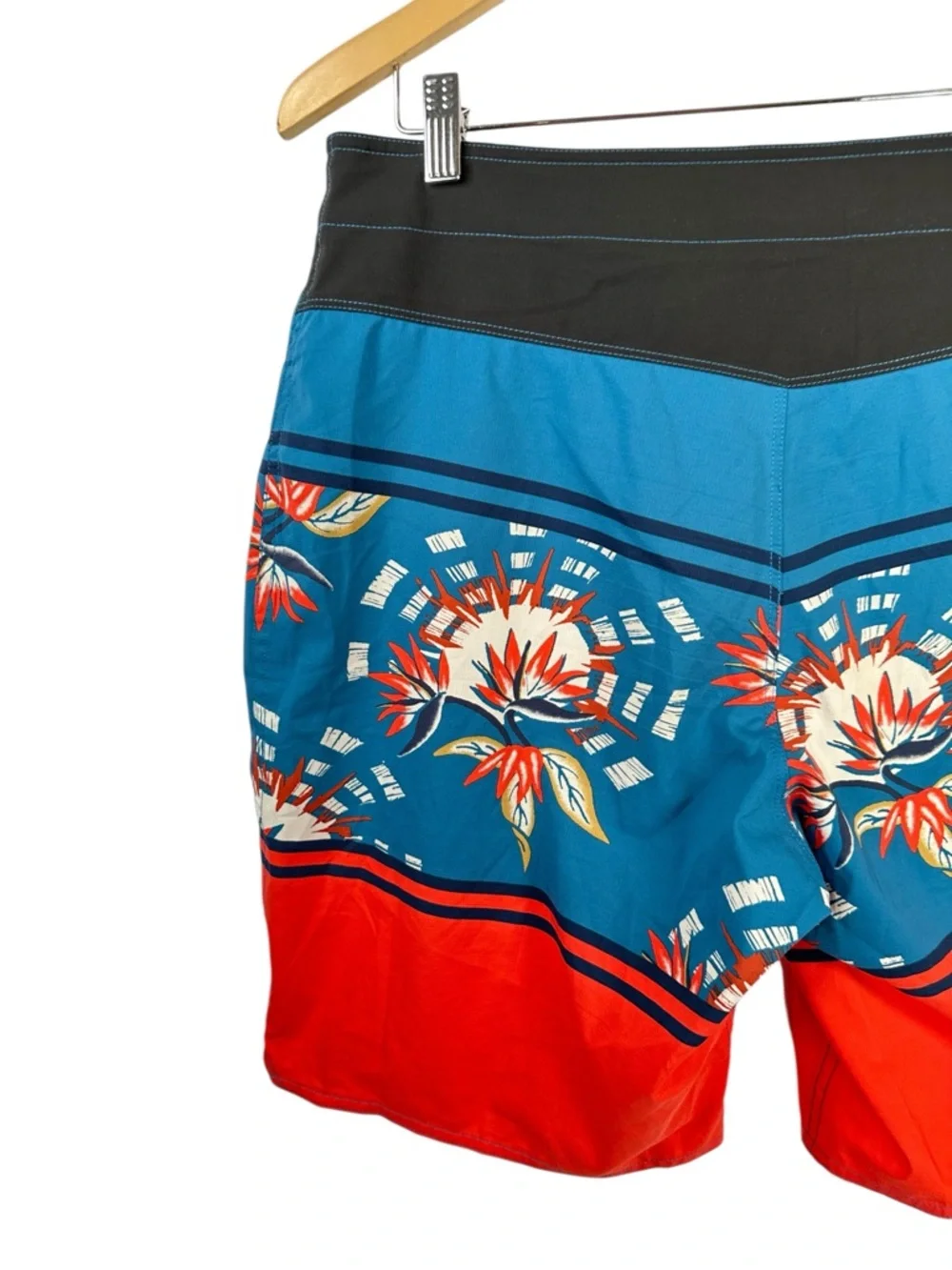Patagonia Stretch Planing Board Shorts Blue Red Floral Surf Swim 9